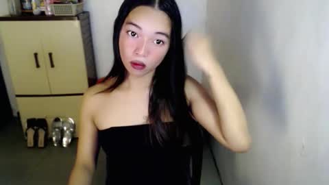 Snapshot of petite_mary69 chatting on 05.26.26 petite_mary69 online show from 05.26.26