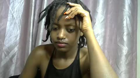 Snapshot of petite_star2 chatting on 01.07.26 petite_star2 online show from 01.07.26