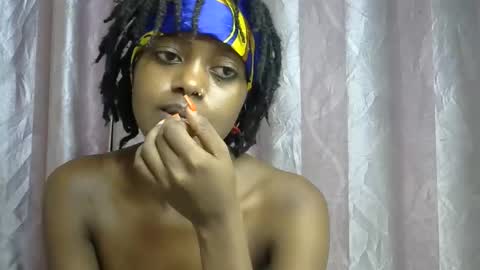 Snapshot of petite_star2 chatting on 01.09.26 petite_star2 online show from 01.09.26