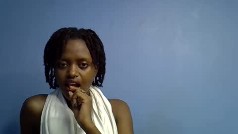 Snapshot of petite_star2 chatting on 02.20.26 petite_star2 online show from 02.20.26