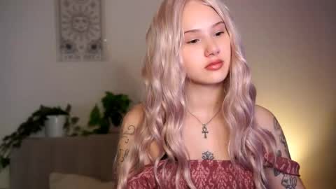 Nika online show from 04.18.26