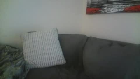 Snapshot of petite_treat_ chatting on 05.29.26 petite treat online show from 05.29.26