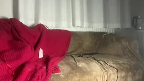 PetiteCurves online show from 02.18.26