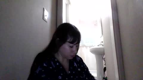 Petitedoll30 online show from 11.17.25