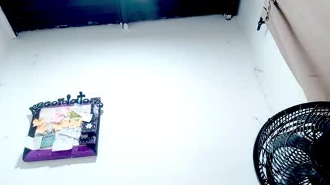 danna online show from 11.13.25