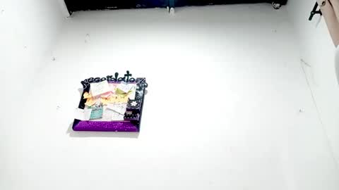 danna online show from 12.17.25