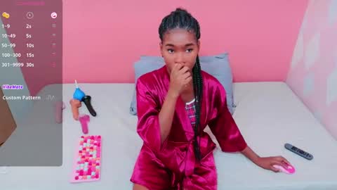 little sharon online show from 09.10.25