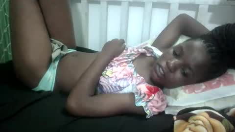 petitesweetchiq online show from 09.17.25