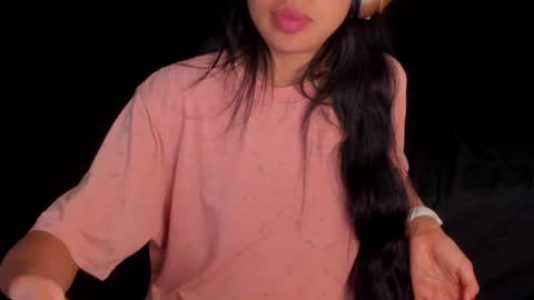 Snapshot of petitgirl_ chatting on 12.15.24 J A S S online show from 12.15.24