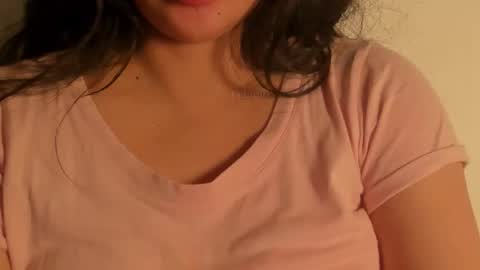 Snapshot of petitgirl_ chatting on 10.24.25 J A S S online show from 10.24.25