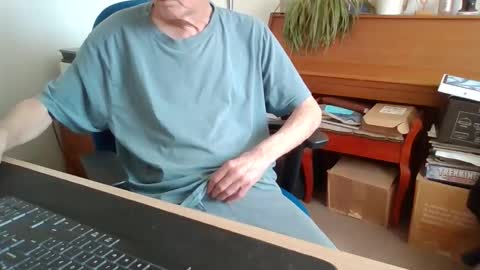 petitwilly online show from 04.29.26