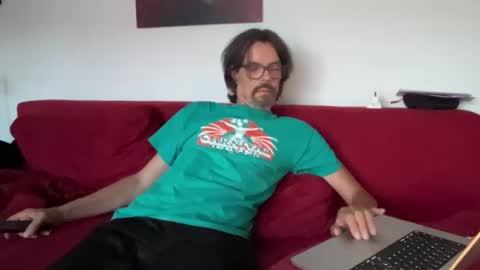 Snapshot of petmario chatting on 08.09.26 petmario online show from 08.09.26