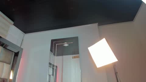 Snapshot of peyton_wat20 chatting on 09.17.25 peyton_wat20 online show from 09.17.25