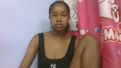 phania185885 online show from 04.19.26