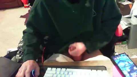 Snapshot of phantm420__ chatting on 01.21.25 phantm420__ online show from 01.21.25