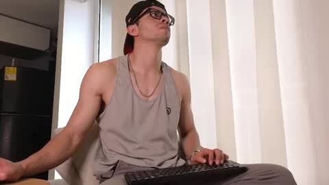 phantom_bigger1 online show from 09.23.25