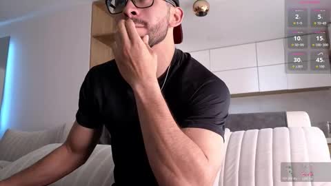 phantom_bigger1 online show from 01.14.26