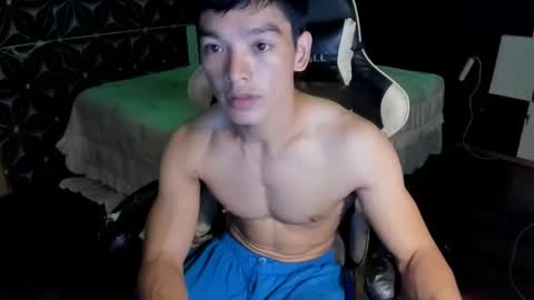 Snapshot of philhotbody chatting on 09.21.25 AJ online show from 09.21.25