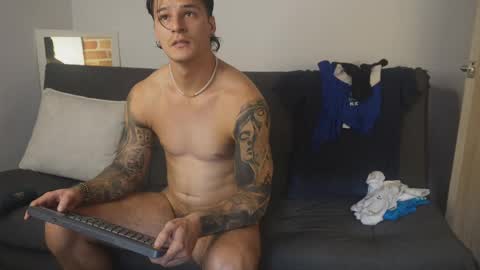 Philip Dalton online show from 11.23.25