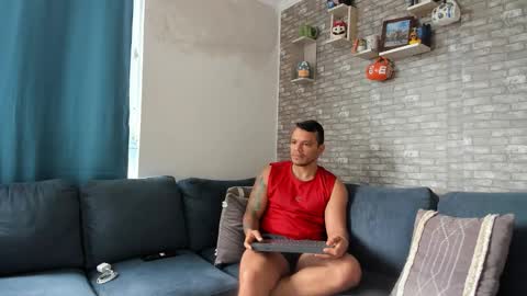 Snapshot of philipe_inzagui chatting on 02.16.26 Philipe online show from 02.16.26