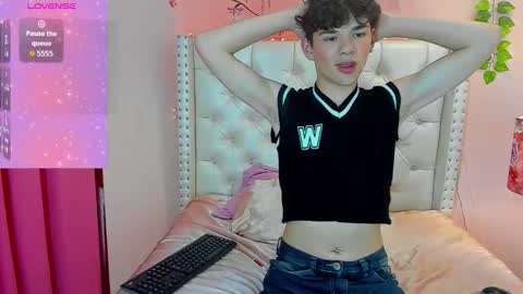 PHILLIP online show from 03.10.26