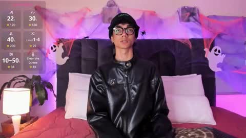 Phillip online show from 10.17.25