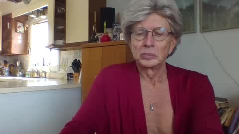 phillipa online show from 02.05.25