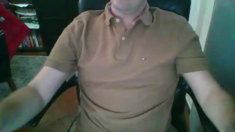 Snapshot of philly41190 chatting on 12.02.25 philly41190 online show from 12.02.25