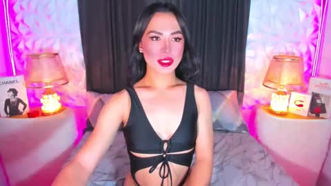 laura online show from 12.02.24