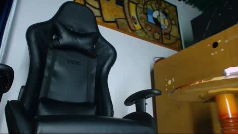 phlilloyhighclouds online show from 03.15.26