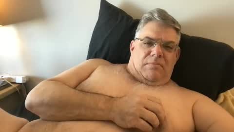 Snapshot of phlpjd chatting on 01.02.25 phlpjd online show from 01.02.25