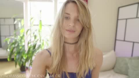 Snapshot of phoenix_taylor chatting on 02.23.25 PHOENIX TAYLOR online show from 02.23.25