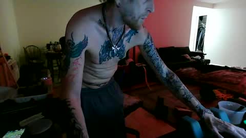Snapshot of phrostdd chatting on 07.06.26 FrankenDaddy online show from 07.06.26
