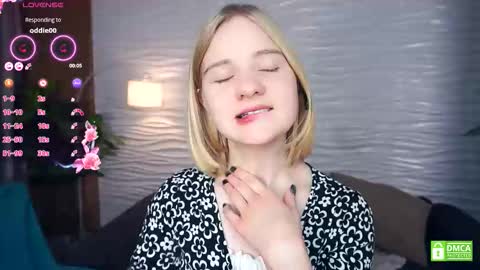 Hann G. Jones online show from 11.23.25