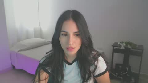 Pia online show from 12.15.25
