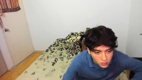 picaszomilos350 online show from 03.02.26