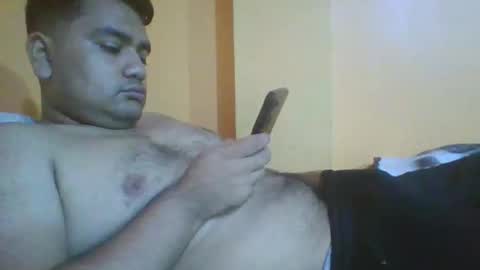 Snapshot of pichulonrenzo chatting on 05.20.26 PICHULAMOJADA online show from 05.20.26