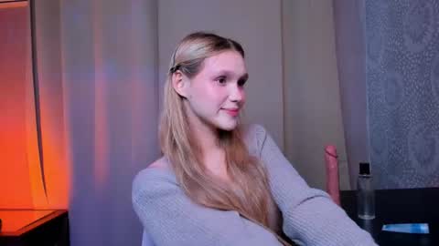 Snapshot of pickanicole chatting on 06.12.26 Adeline online show from 06.12.26