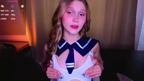 Snapshot of pickanicole chatting on 07.19.26 Adeline online show from 07.19.26