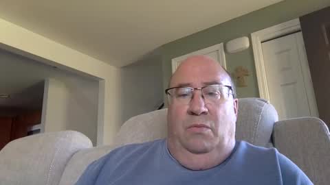 Snapshot of pickme11113 chatting on 10.28.25 pickme11113 online show from 10.28.25