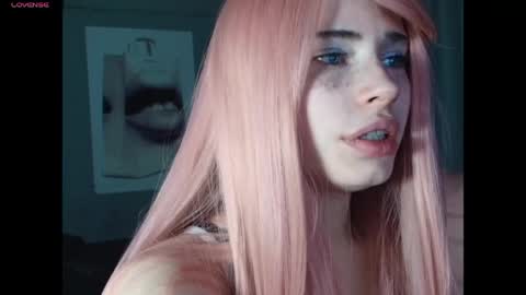 Snapshot of piera_ chatting on 04.09.26 Piera online show from 04.09.26