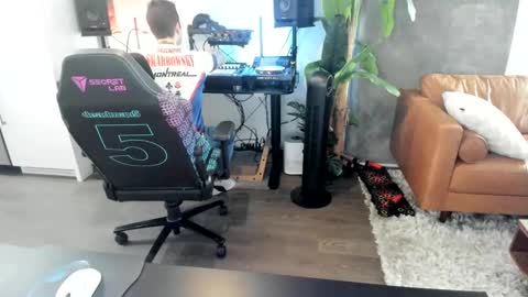 Snapshot of pierrefitch chatting on 03.01.25 Pierre Fitch online show from 03.01.25