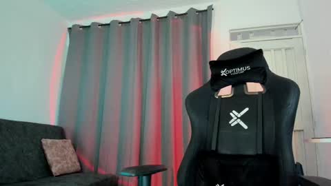 Pierre online show from 11.07.25