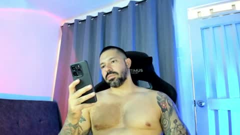 Snapshot of pierrevidal chatting on 07.24.26 Pierre online show from 07.24.26
