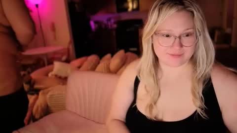 Piggy Rose online show from 02.07.26