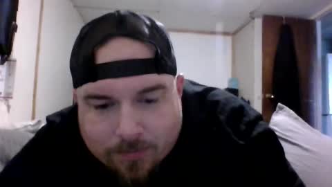 pika05777 online show from 05.31.26