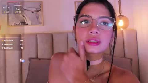 Snapshot of pikayle chatting on 03.11.25 PIKAYLE online show from 03.11.25