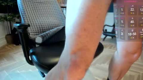 Snapshot of piknikilla chatting on 12.17.25 Piknikilla online show from 12.17.25