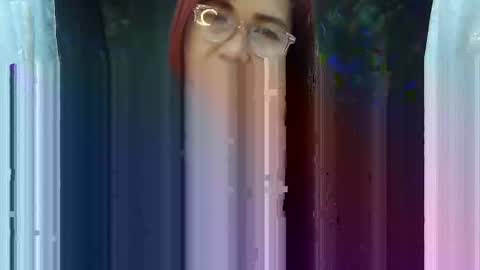 Snapshot of pinayhot_carol chatting on 05.25.26 Carol online show from 05.25.26