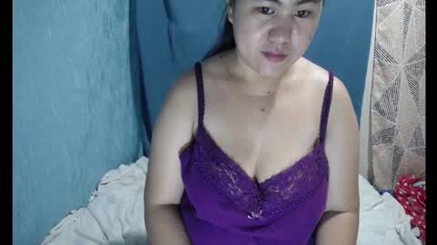 Snapshot of pinayhottie4u chatting on 12.03.24 PinayHottie4u online show from 12.03.24